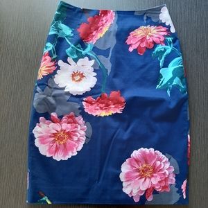 Banana republic blue flowered skirt
